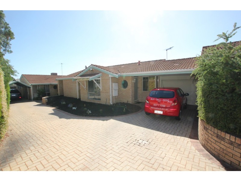 3/3 Knight Avenue, Yokine WA 6060
