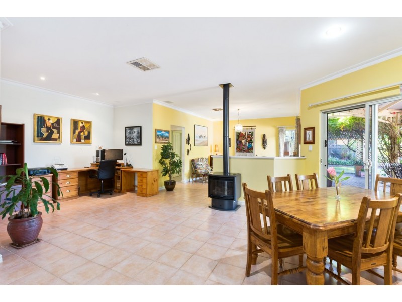 63 Taittinger Grove, The Vines WA 6069