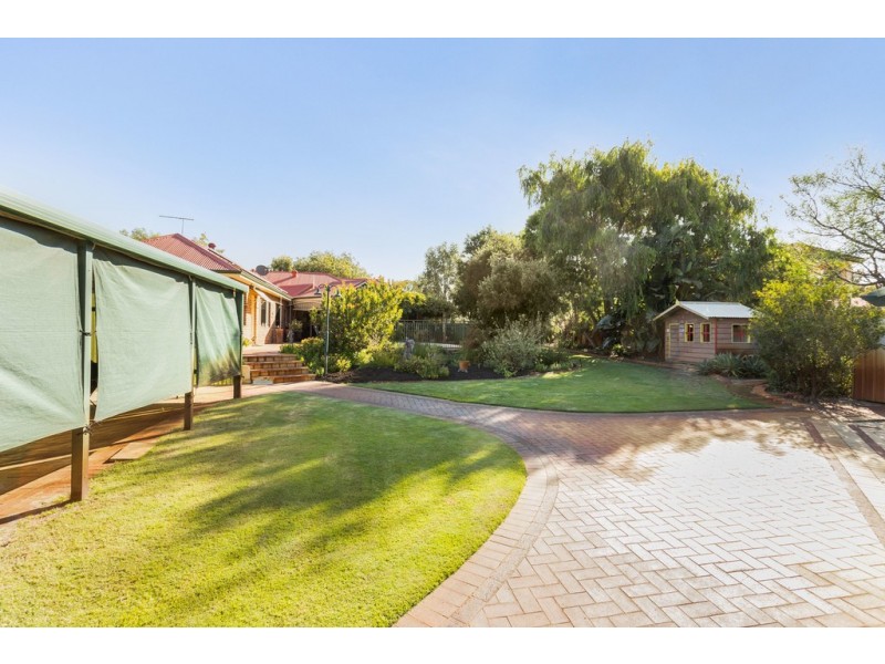 63 Taittinger Grove, The Vines WA 6069