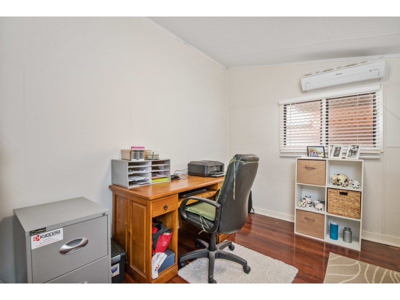 11 Hubert Street, Guildford WA 6055