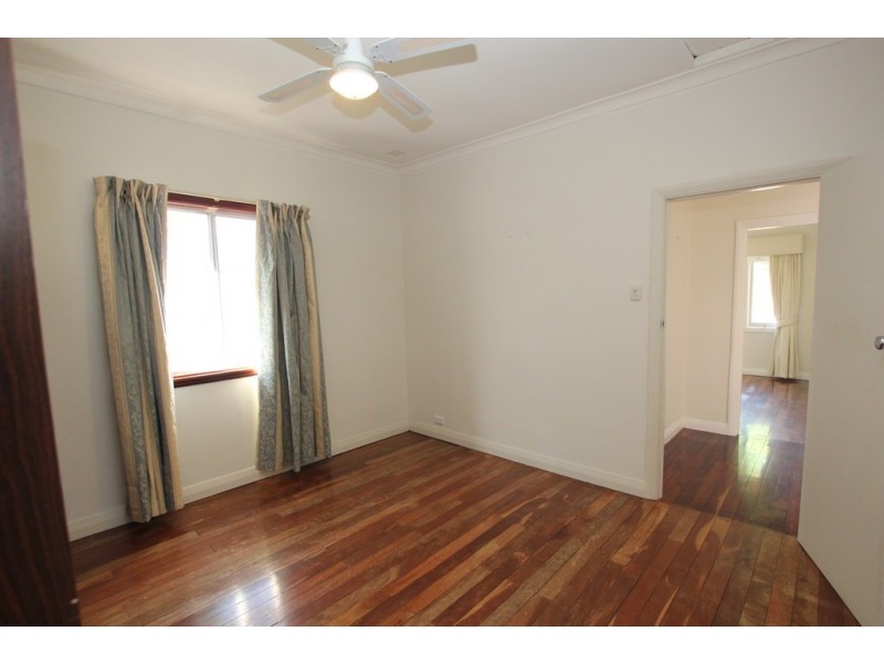 27 Hamilton Street, Bayswater WA 6053