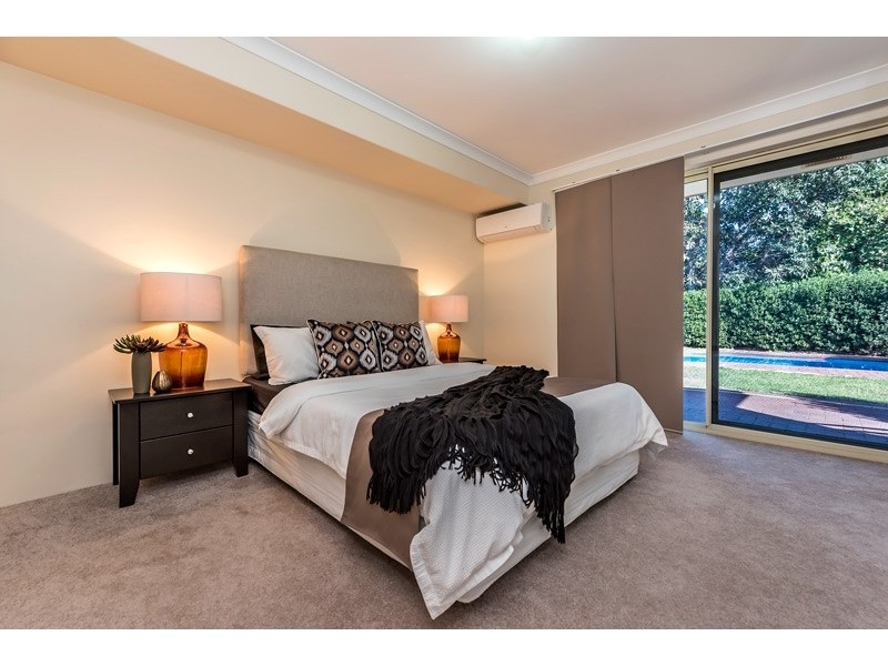 17 Janeville Place, South Guildford WA 6055