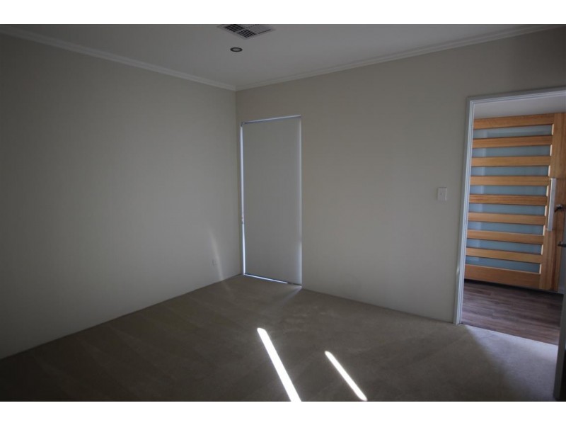 30B Sproxton Way, Embleton WA 6062