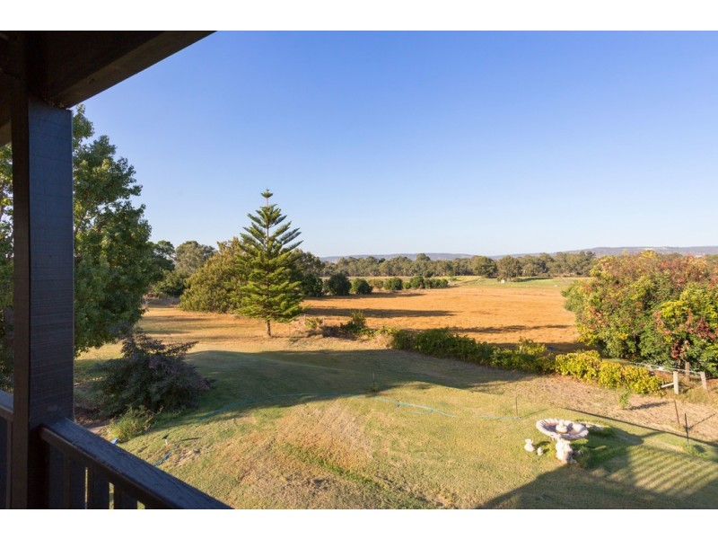 60 Forest Road, Henley Brook WA 6055