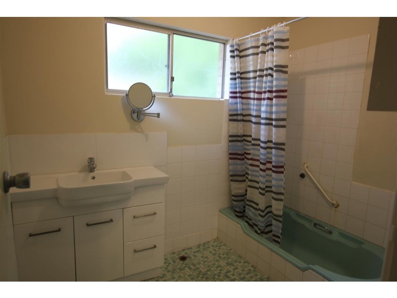 15 Sutherland Close North, Guildford WA 6055