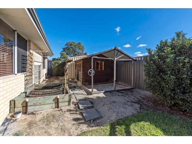 15 Ingham Street, Aveley WA 6069