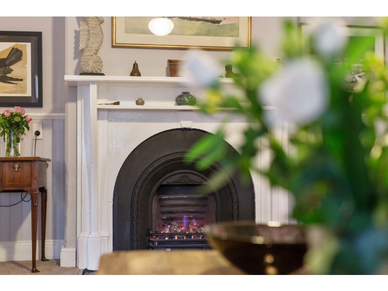 2 Sweeting Street, Guildford WA 6055