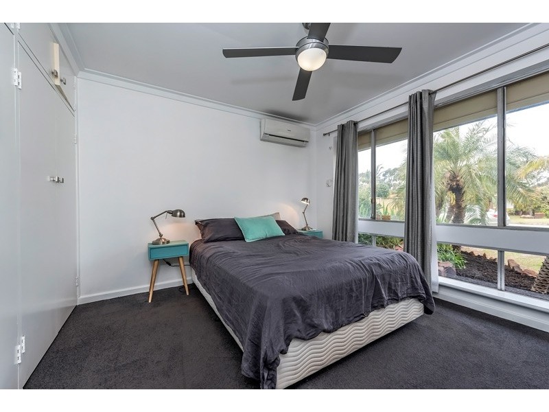 33 Babington Crescent, Bayswater WA 6053