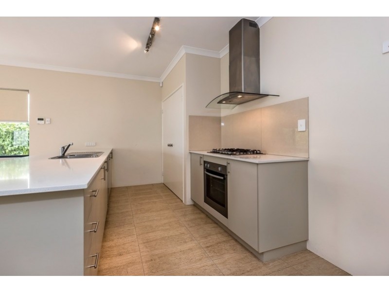 33A Clavering Road, Bayswater WA 6053