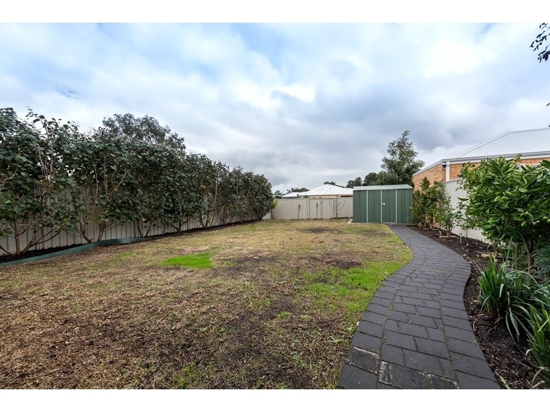 33A Clavering Road, Bayswater WA 6053