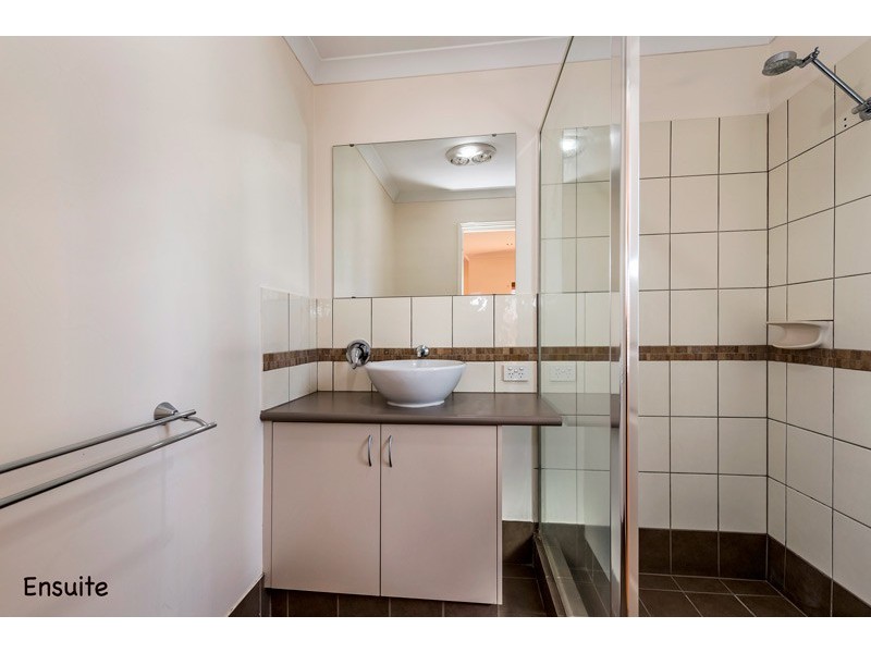 14 Devereux Crescent, Aveley WA 6069
