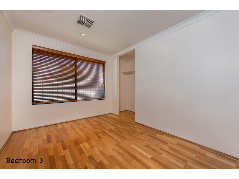 14 Devereux Crescent, Aveley WA 6069