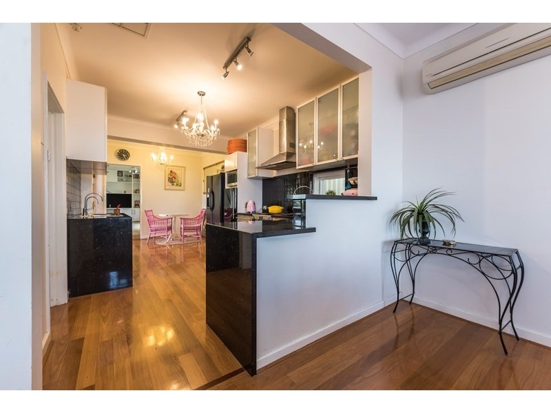 190 Railway Parade, Bayswater WA 6053