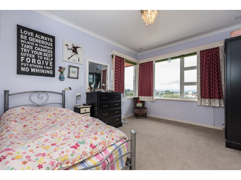 190 Railway Parade, Bayswater WA 6053