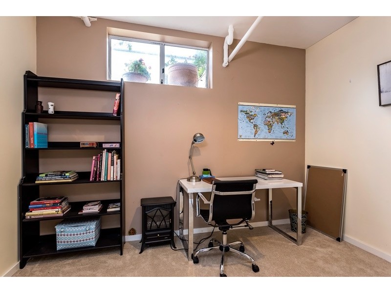 190 Railway Parade, Bayswater WA 6053