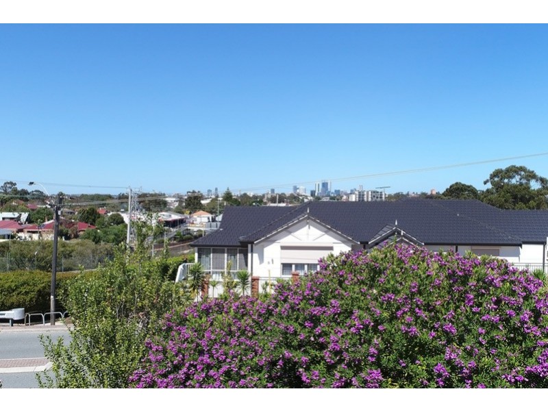 190 Railway Parade, Bayswater WA 6053