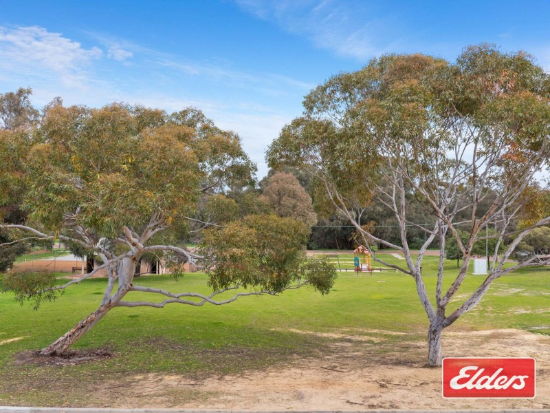 21 Johnson Avenue, Guildford WA 6055