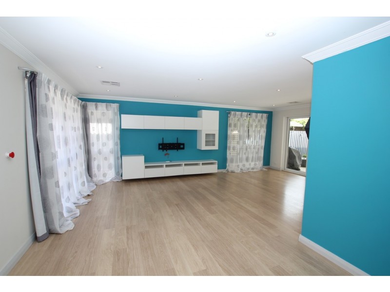 11 NUTFIELD STREET, Bayswater WA 6053