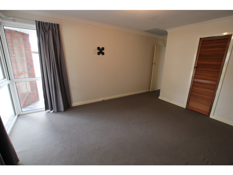 11 NUTFIELD STREET, Bayswater WA 6053