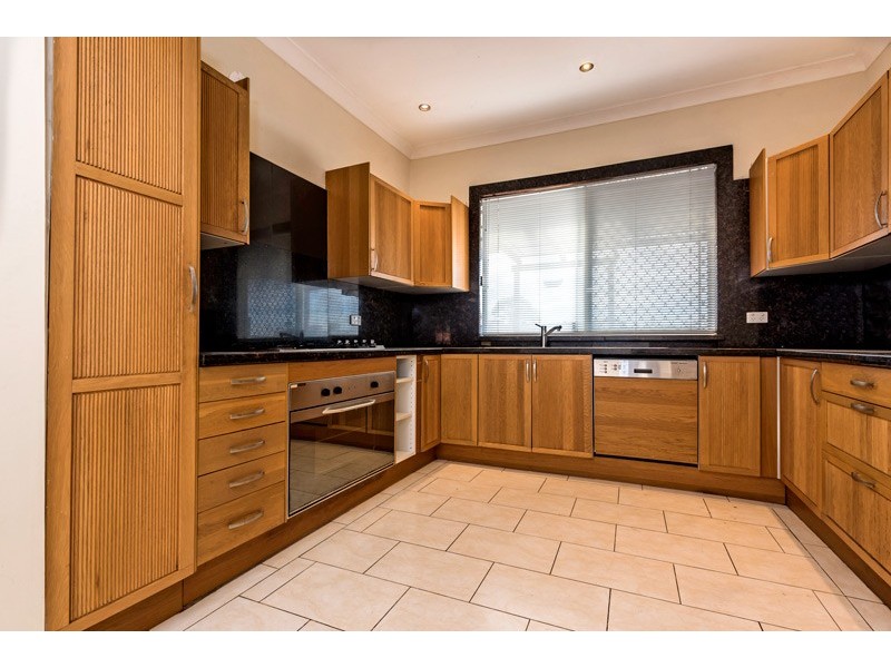 15 HUDSON STREET, Bayswater WA 6053