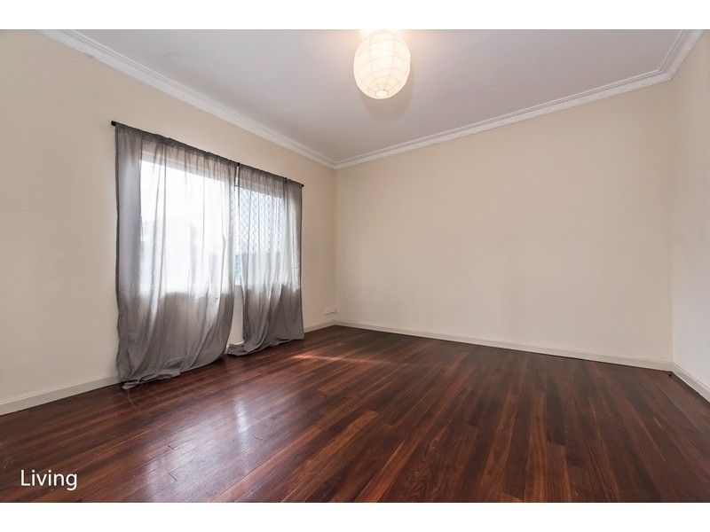 15 HUDSON STREET, Bayswater WA 6053