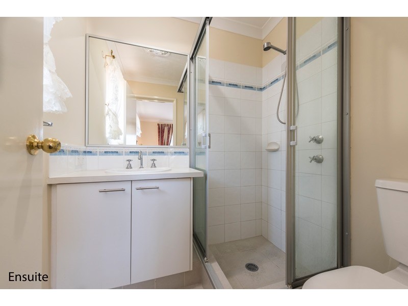 30 Astrolabe Way, Swan View WA 6056