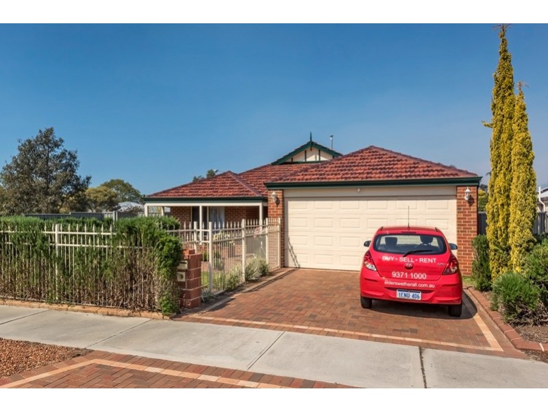 30 Astrolabe Way, Swan View WA 6056