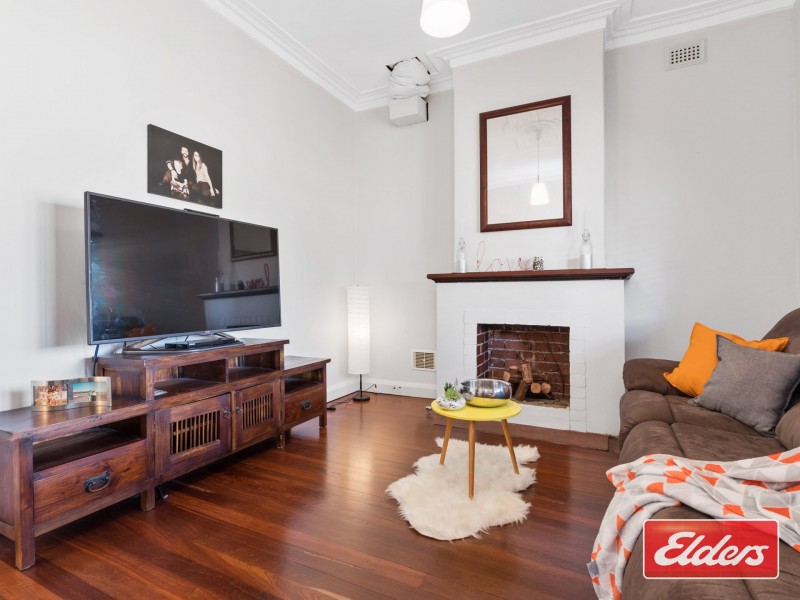 106 Queens Road, South Guildford WA 6055