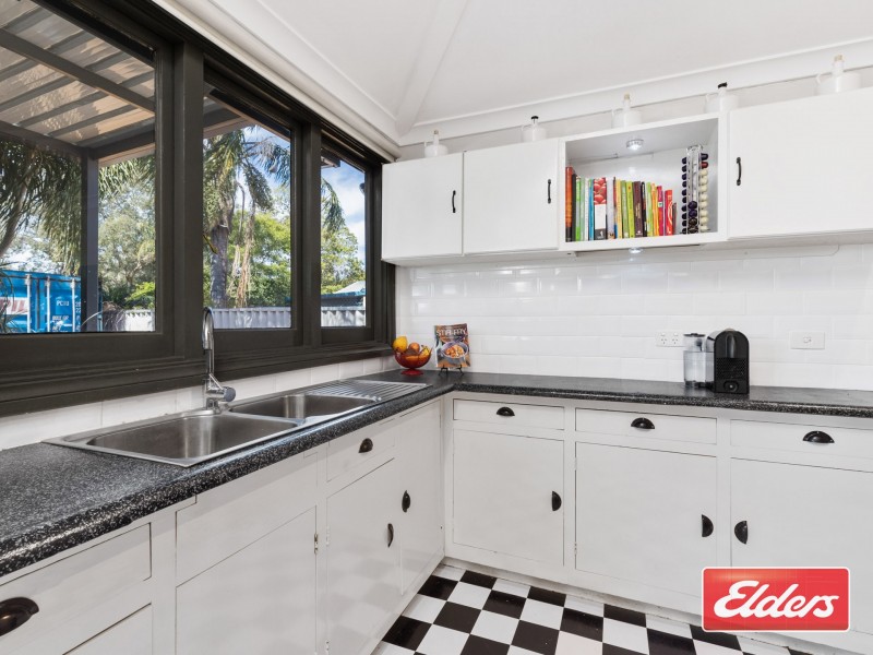 106 Queens Road, South Guildford WA 6055