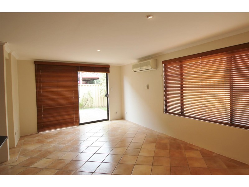 9 PLOWMAN CIRCLE, Maylands WA 6051