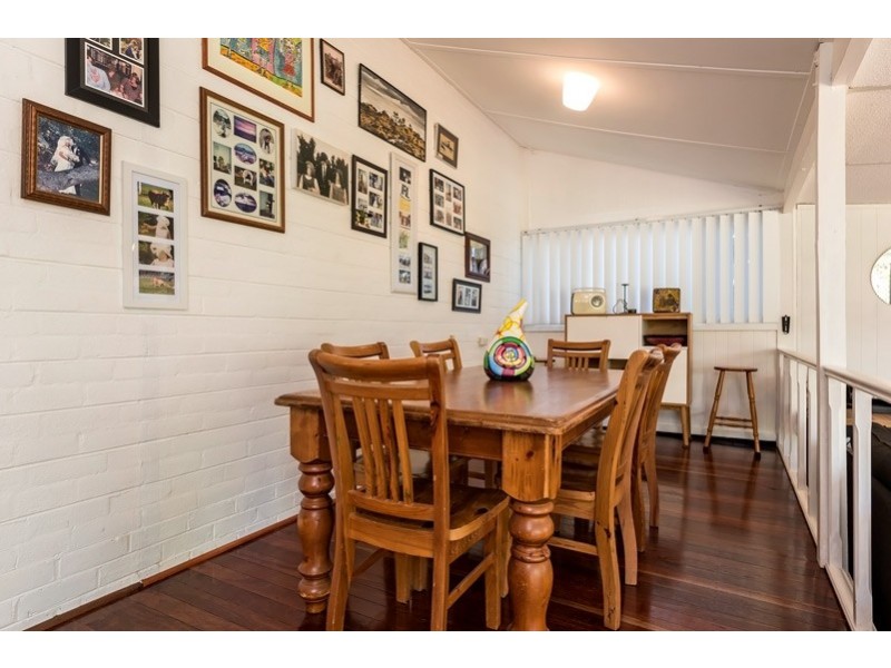 10 Parnell Parade, Bassendean WA 6054