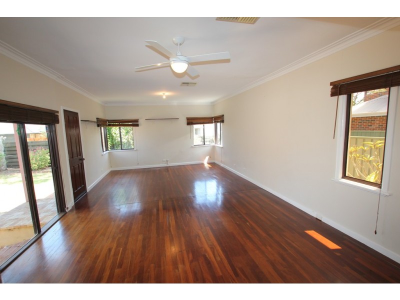 5 Adelphi Street, Bayswater WA 6053