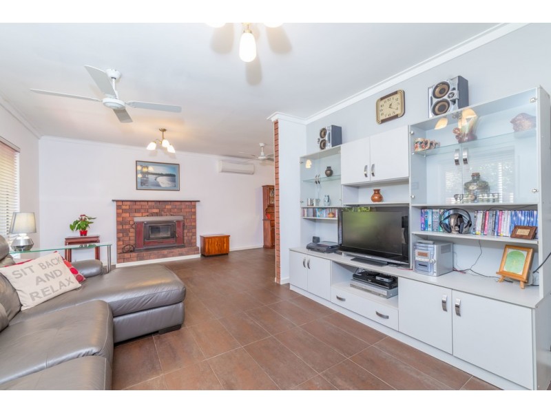 3 Chatham Road, Woodbridge WA 6056