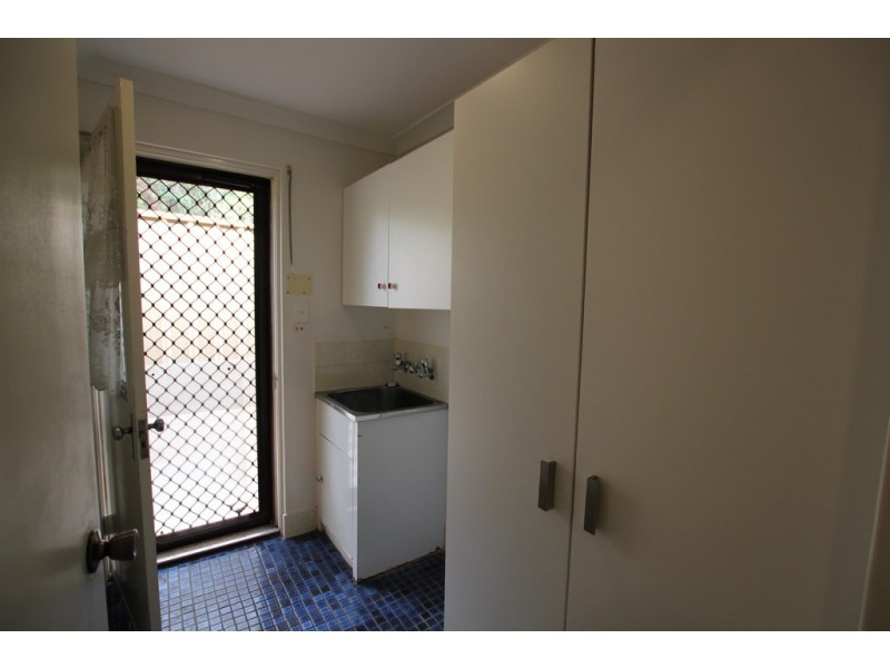 2 Traylen Road, Bayswater WA 6053