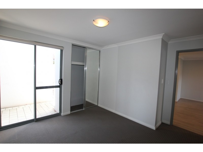 U2/27 Cope street, Midland WA 6056