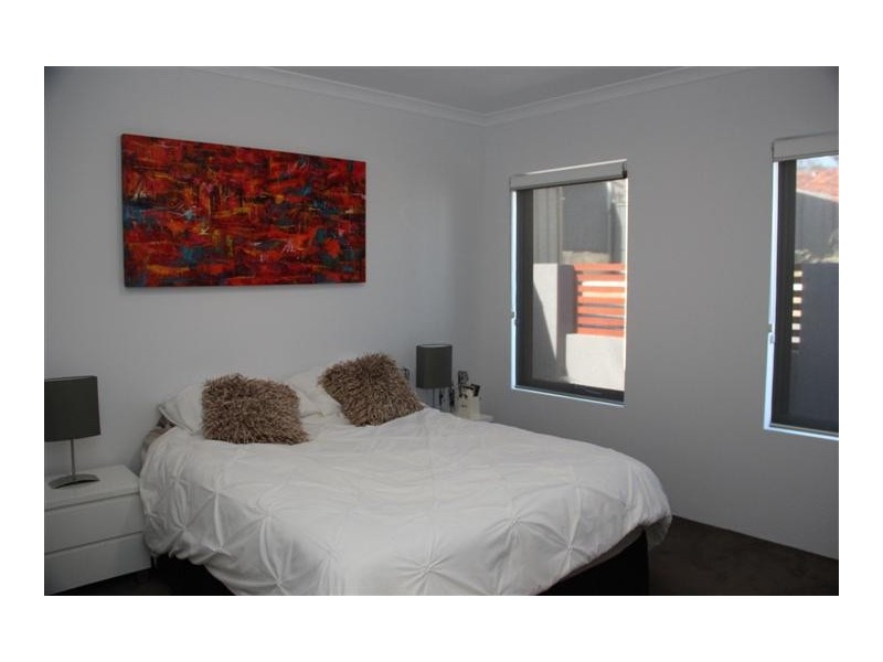 21A SHAFTESBURY AVENUE, Bayswater WA 6053