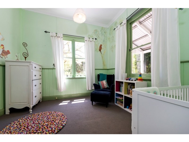 11 Eighth Avenue, Bassendean WA 6054