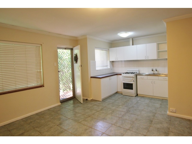 6J /59 Tenth Avenue, Inglewood WA 6052