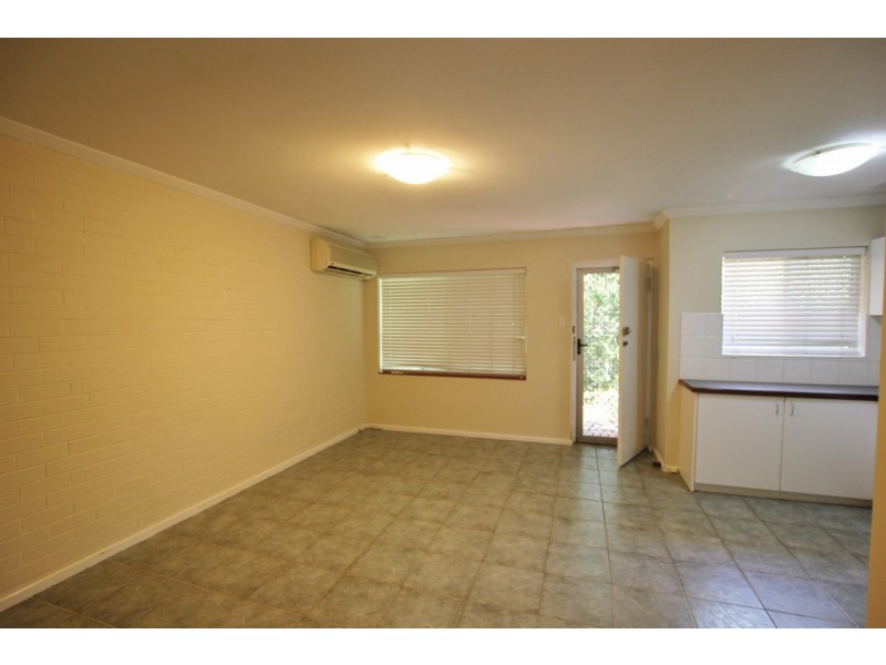 6J /59 Tenth Avenue, Inglewood WA 6052