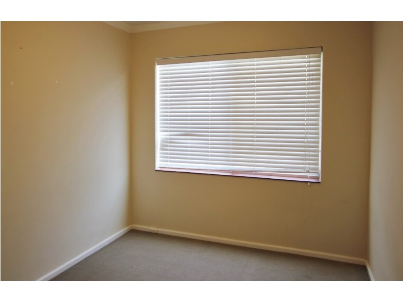 6J /59 Tenth Avenue, Inglewood WA 6052