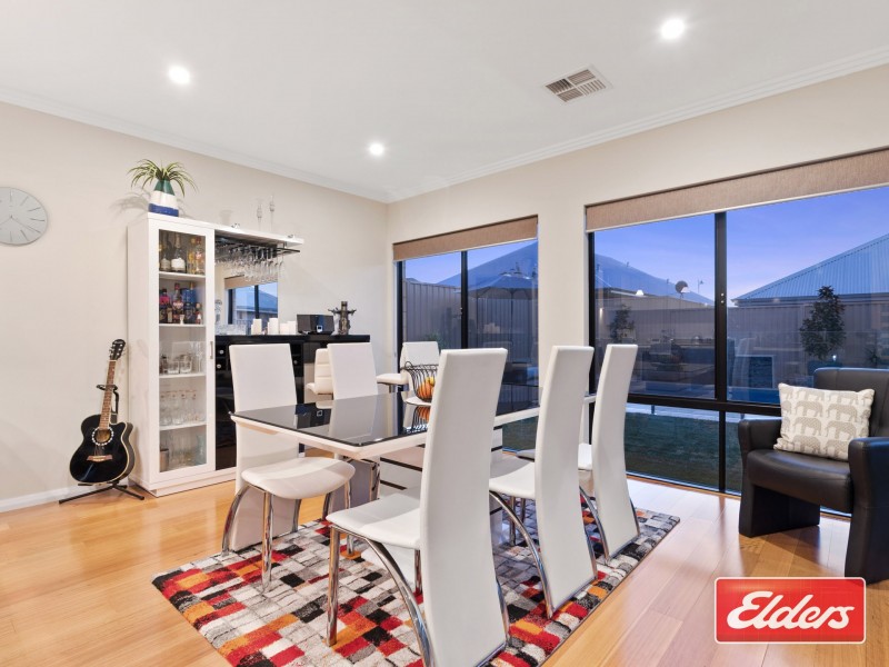 7 Wishbone Drive, South Guildford WA 6055