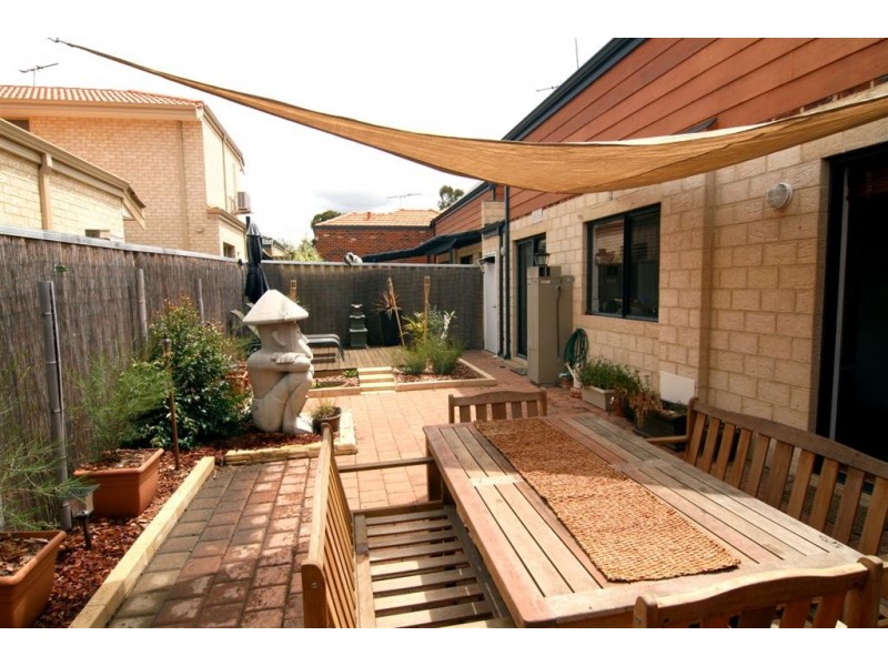 8C Windemere Crescent, Nollamara WA 6061