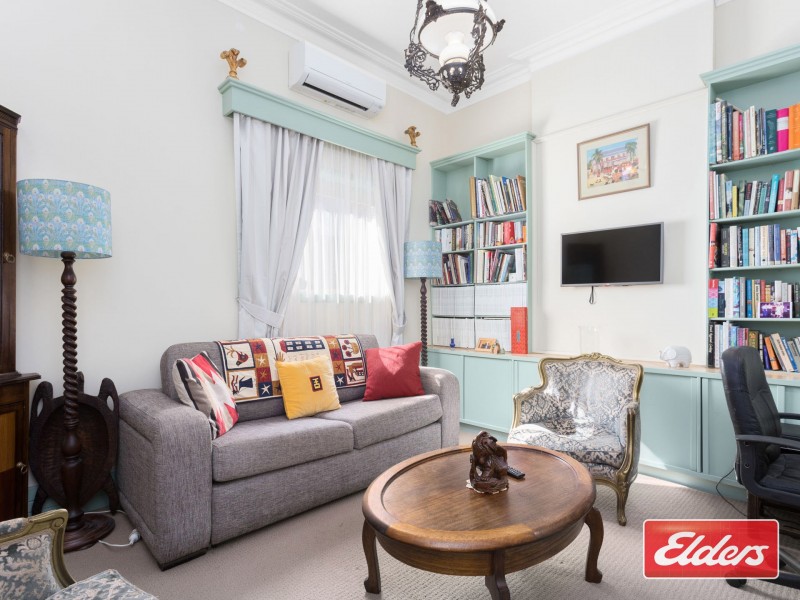 7 Station Street, Guildford WA 6055