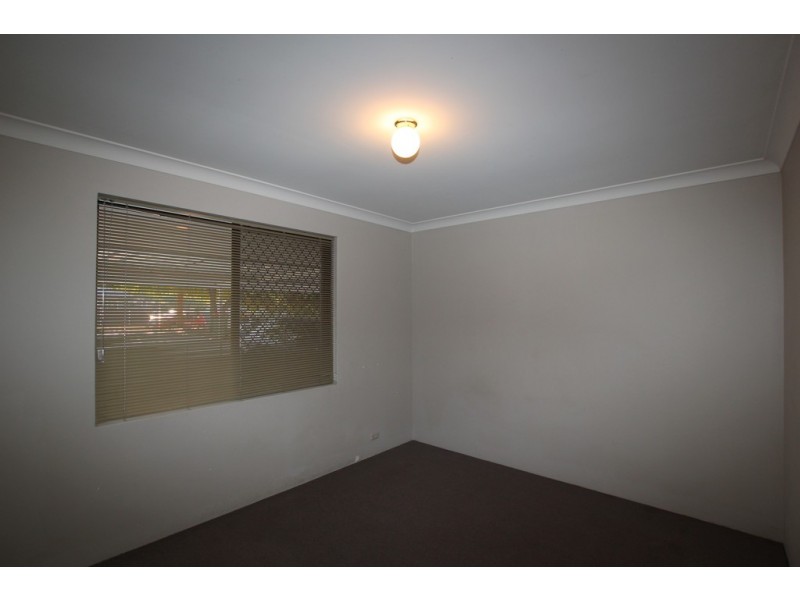 9B ANZAC STREET, Bayswater WA 6053