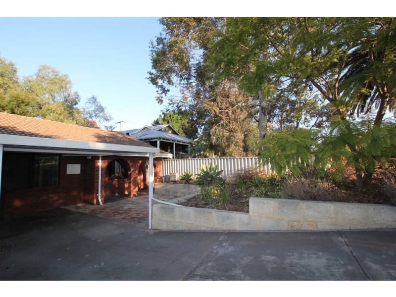 9B ANZAC STREET, Bayswater WA 6053