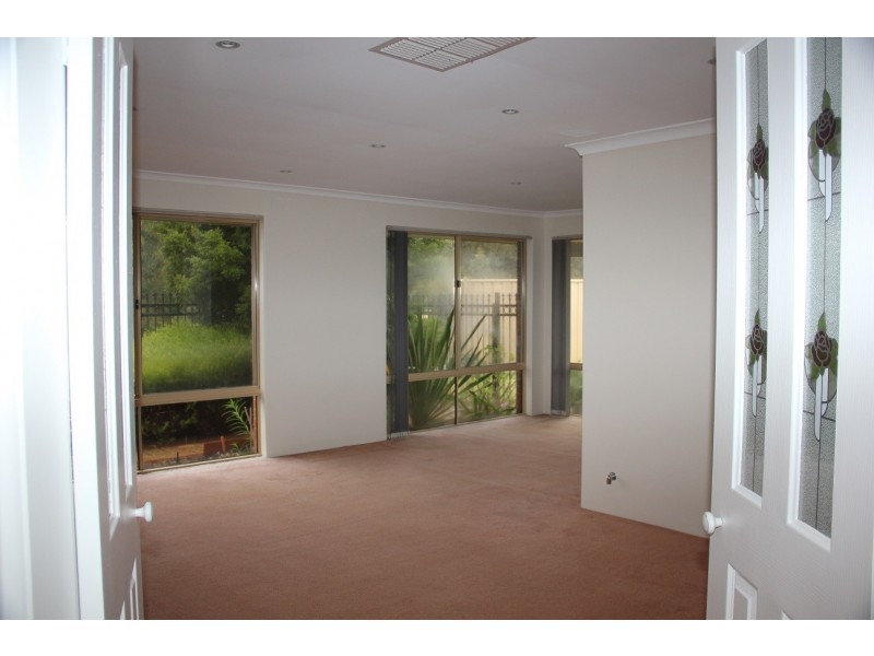 57 Wyatt Road, Bayswater WA 6053