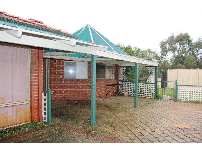 57 Wyatt Road, Bayswater WA 6053