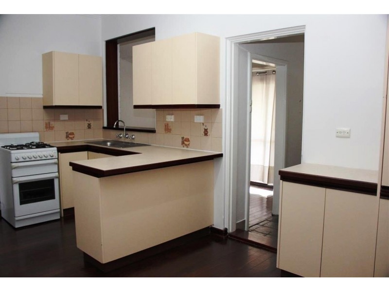 102 Crowther Street, Bayswater WA 6053