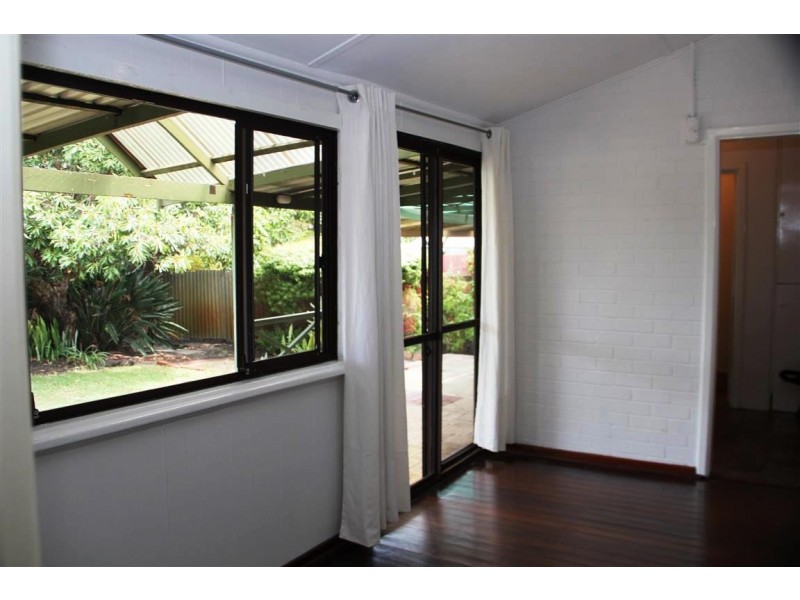 102 Crowther Street, Bayswater WA 6053