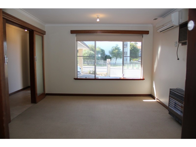 82 King William Street, Bayswater WA 6053